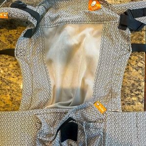 Tula. Free to Grow. Coastal.